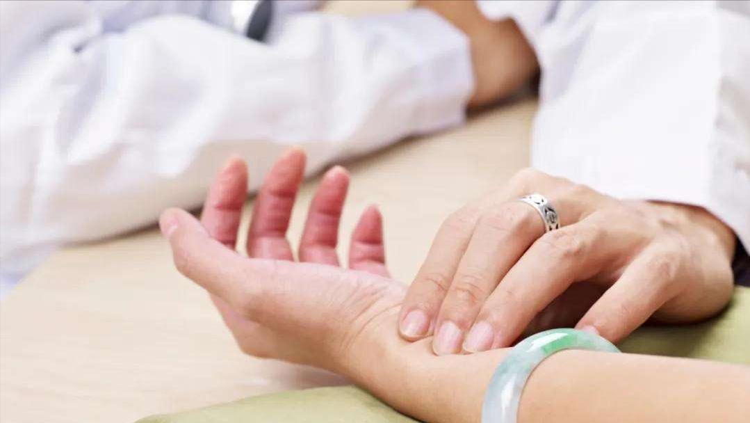 一度宫颈糜烂严重吗需要怎么治疗,有一点轻微宫颈糜烂要不要紧