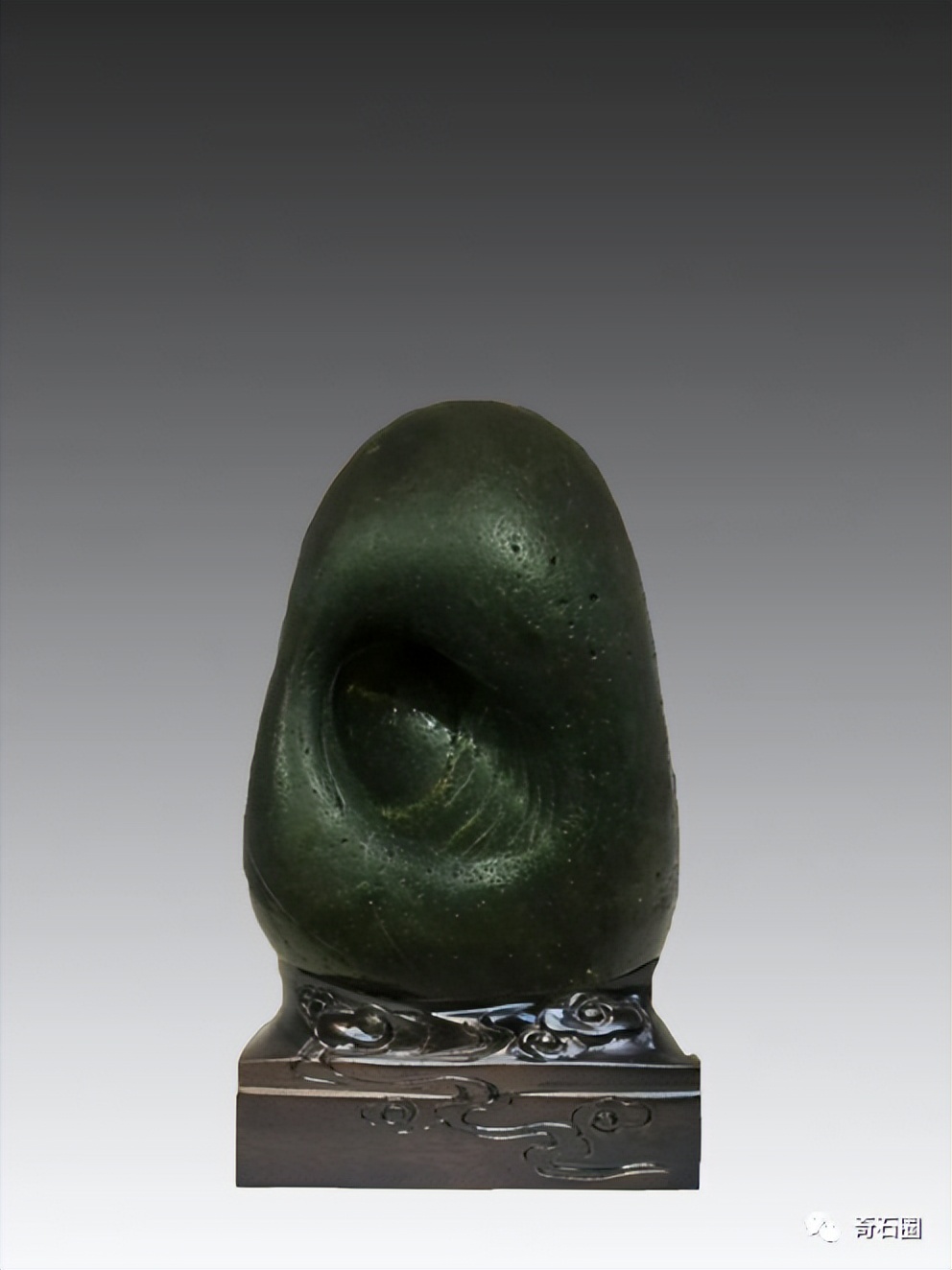 “带窝窝的石头”入围作品展播