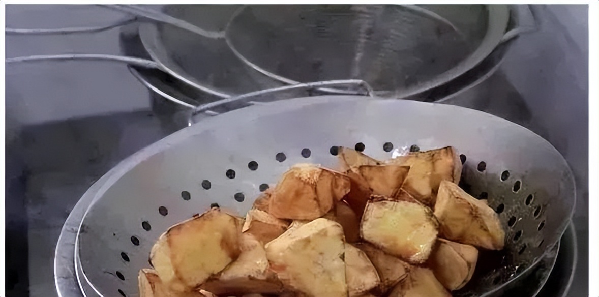 红薯拔丝怎么做才能拉丝,拔丝红薯怎么做才酥脆好吃