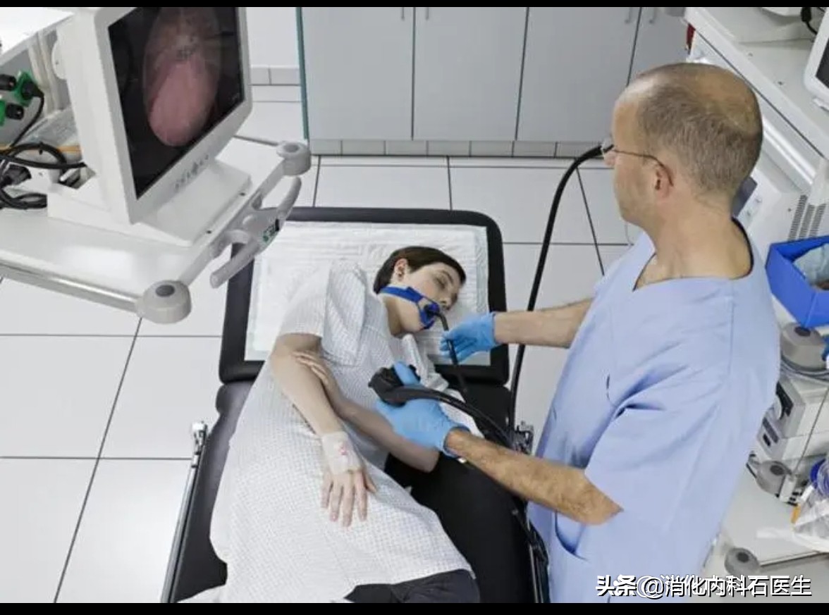 做胃镜取病理活检，真的对胃粘膜没有损伤？出血医生需要负责吗？