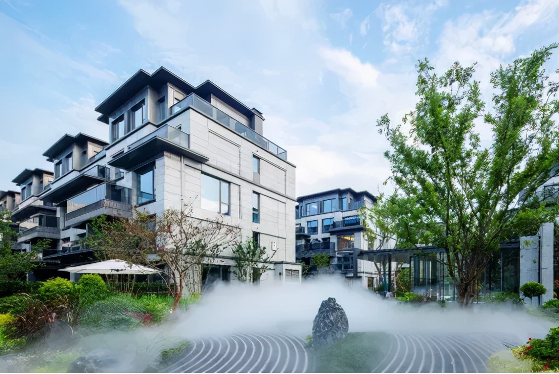 直击“口悲”楼盘交付，华丽袍服背后的虱子