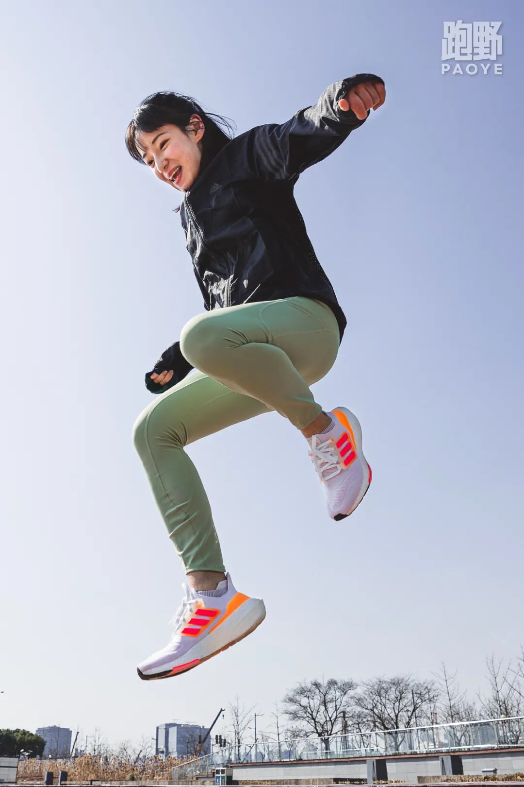 专为女士打造的跑鞋ub22,ub22女士慢跑鞋