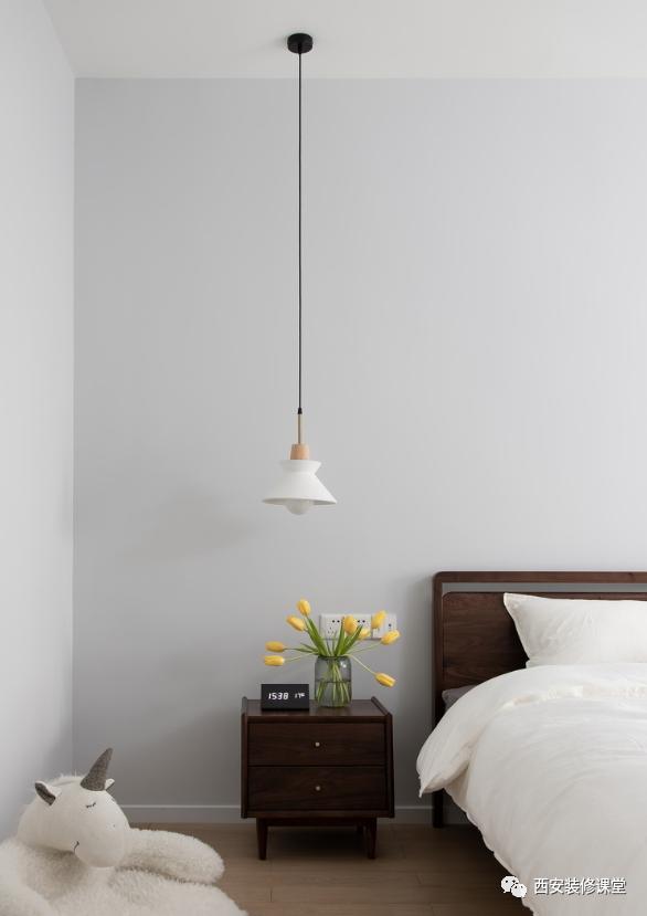 三室一厅92平原木色新中式,精装修大三室婚房