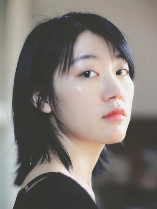 8个短篇小说，3小时就能读完，这本新书推荐给你