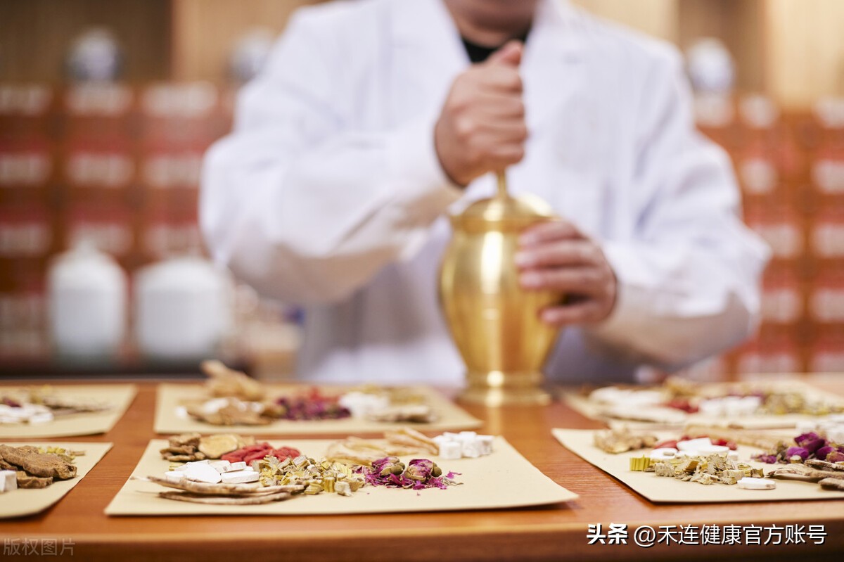 咽口水喉咙痛有口腔溃疡中医辨证,上火口腔溃疡喉咙疼最快解决方法