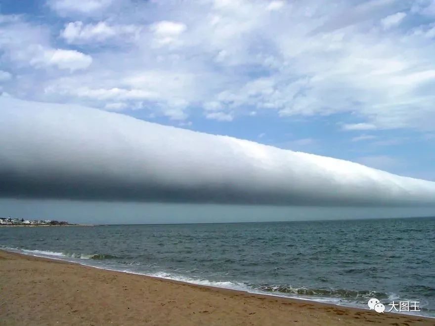 十种最罕见的云,极为罕见的云图片