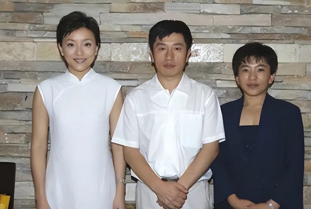 182万买手机靓号，诈骗13亿入狱，“万里大造林”的*相贵陈**，东山再起