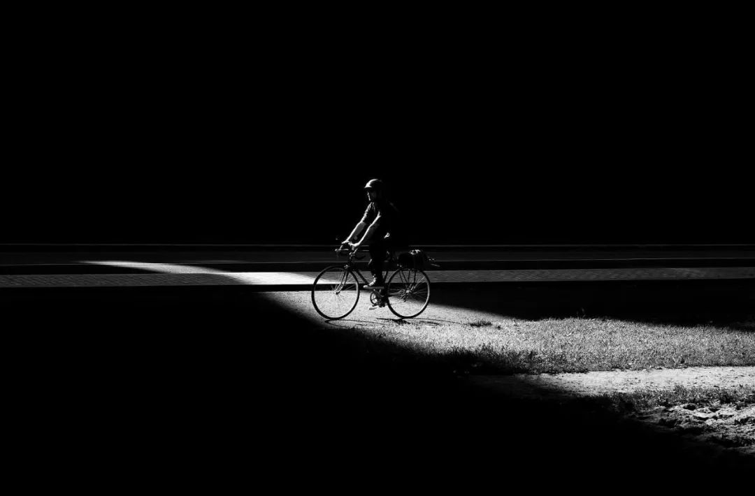 想成为摄影师需要什么认证,想成为专业的摄影师