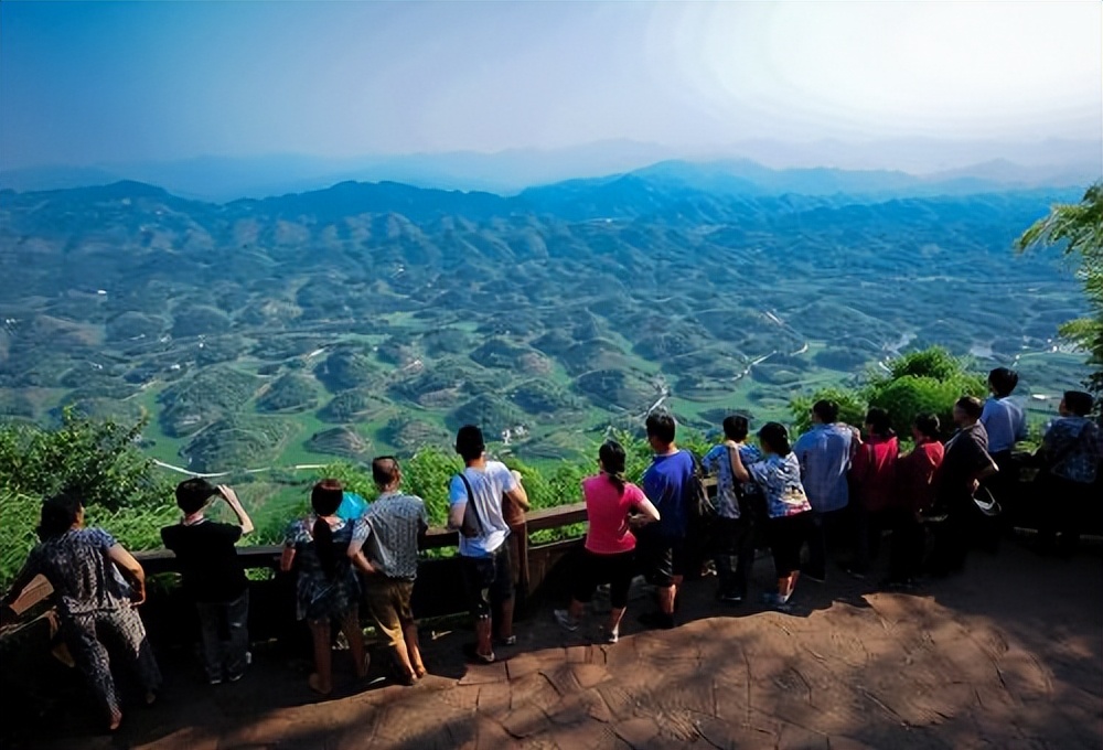卧虎藏龙竹林拍摄地在蜀南竹海吗,卧虎藏龙取景地蜀南竹海吊威亚