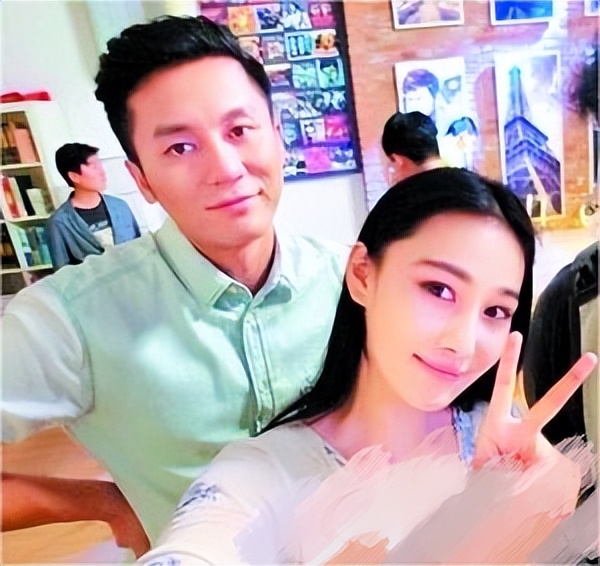 李晨范冰冰张馨予当年发生了什么,张馨予晒美照坐实怀孕传闻