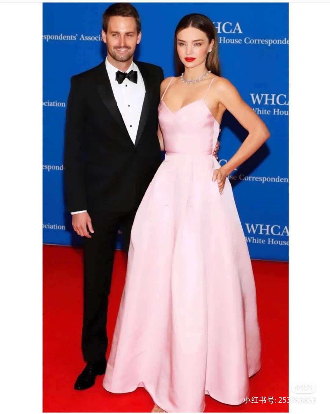 米兰达可儿街拍整合,米兰达可儿近况