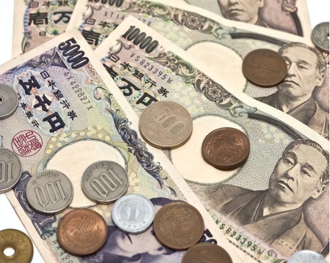 日元和韩币哪个更值钱,日元韩元为什么那么不值钱