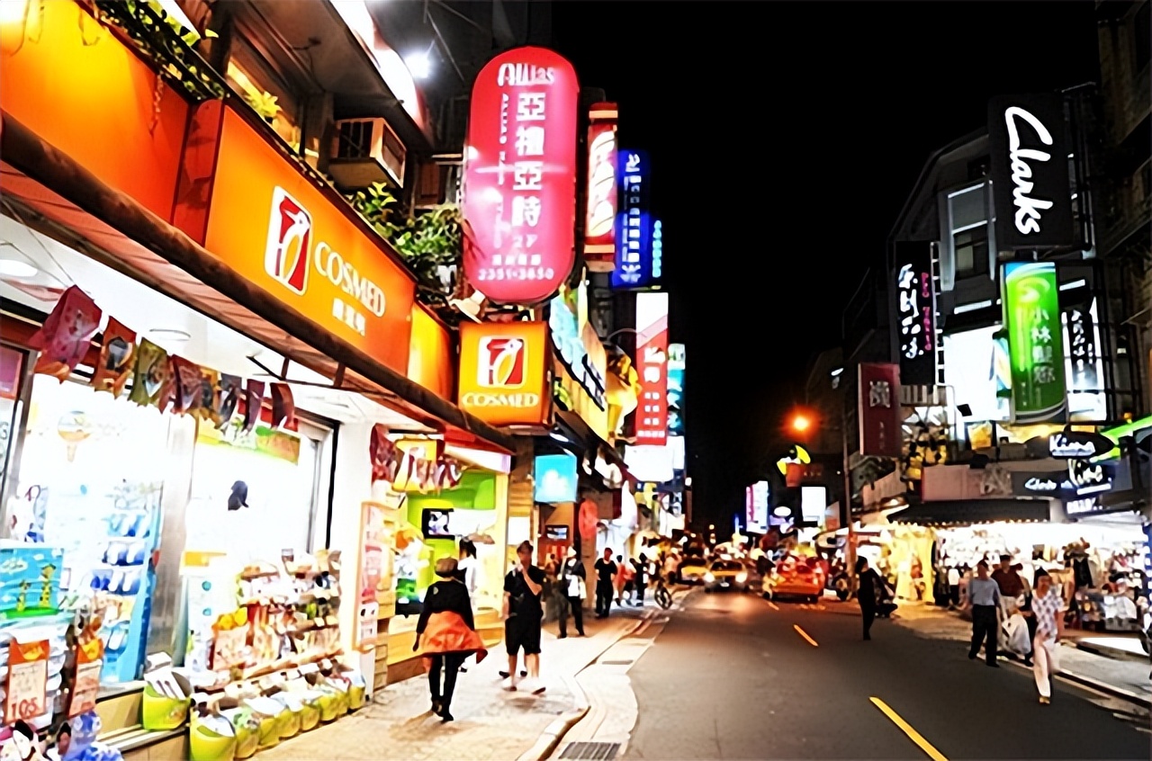 “*独台**”在大陆赚钱，对别人说风凉话：陆客减少，影响不大