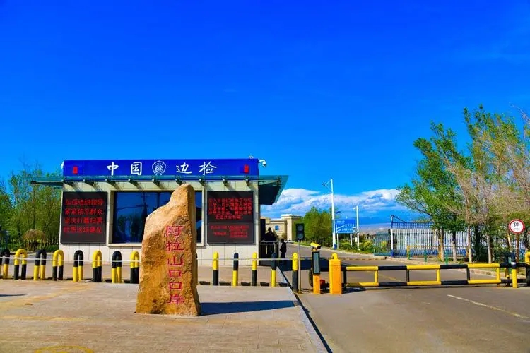 疆内陆地边境口岸城市都有哪些,19个沿边开放口岸具体是