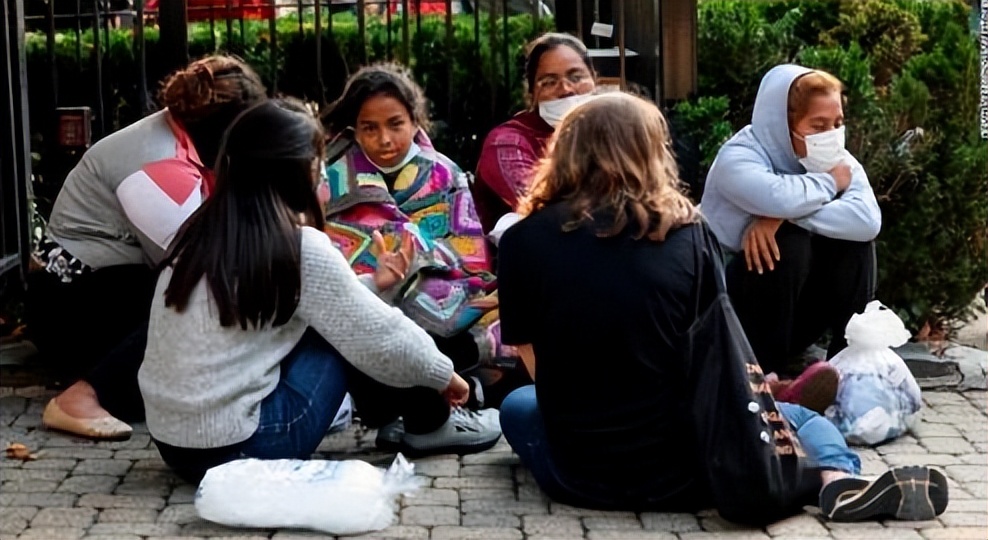 郑州商城发现“金面罩”,比三星堆还早/少林武术正式有了“郑州标准”/小伙寻亲20年在郑州找到亲生母亲