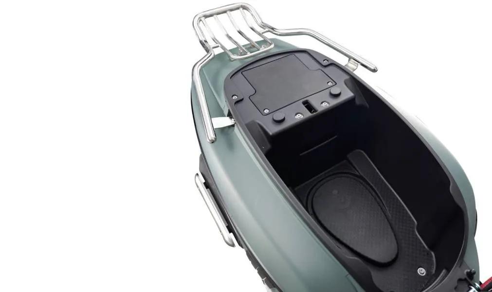 株洲南方150踏板价格,株洲南方复古踏板摩托报价