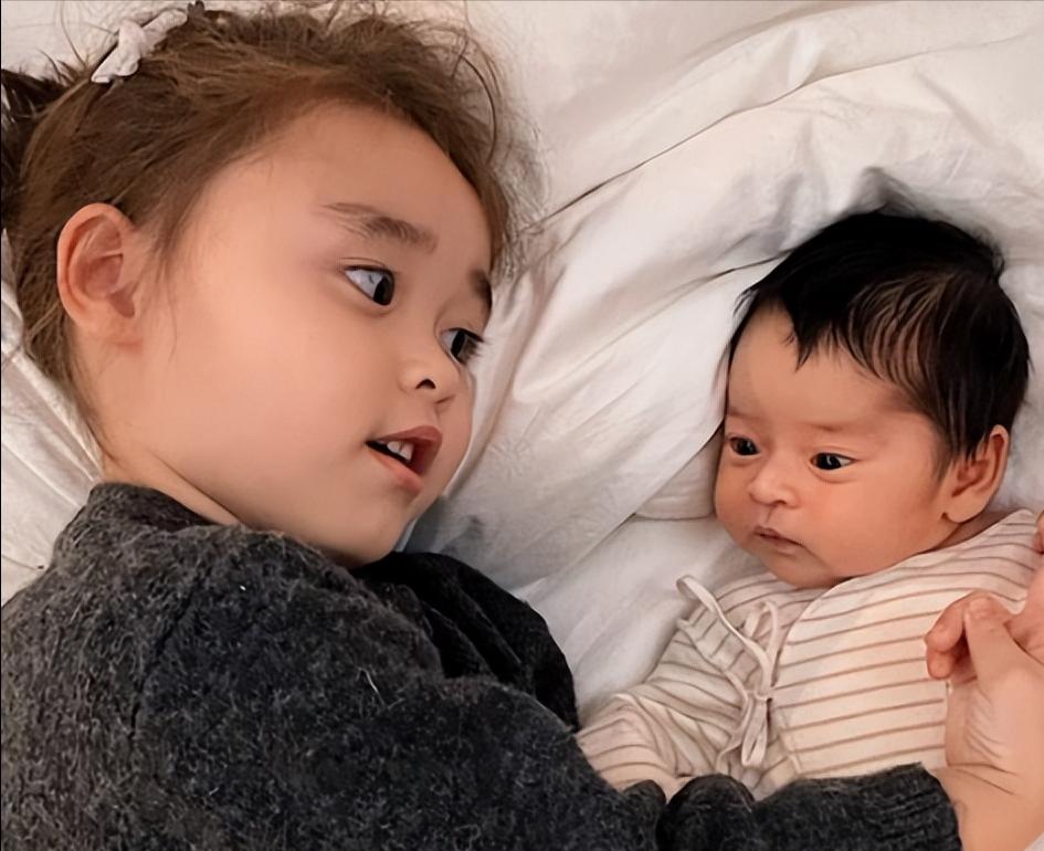 东北女生花50万试管婴儿,女子花50万生混血孩子