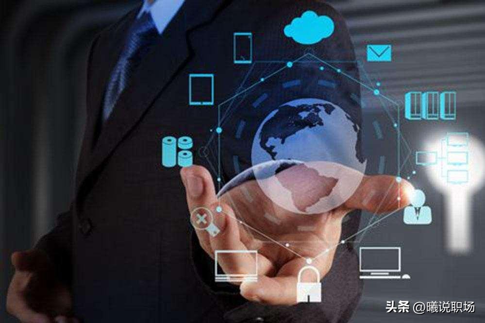 做运输行业的司机真累真苦,运输物流司机月薪1万靠谱嘛