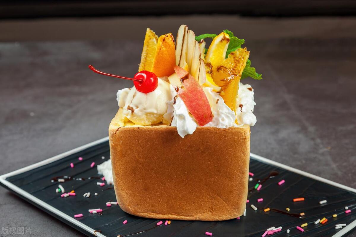 网红小姐姐吃网红最火的美食,吃货欧弟盘点网络网红美食