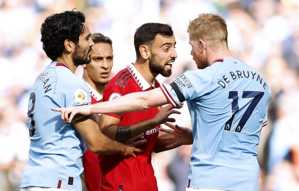 英超曼联3-1主场告捷,曼联1516赛季足总杯决赛