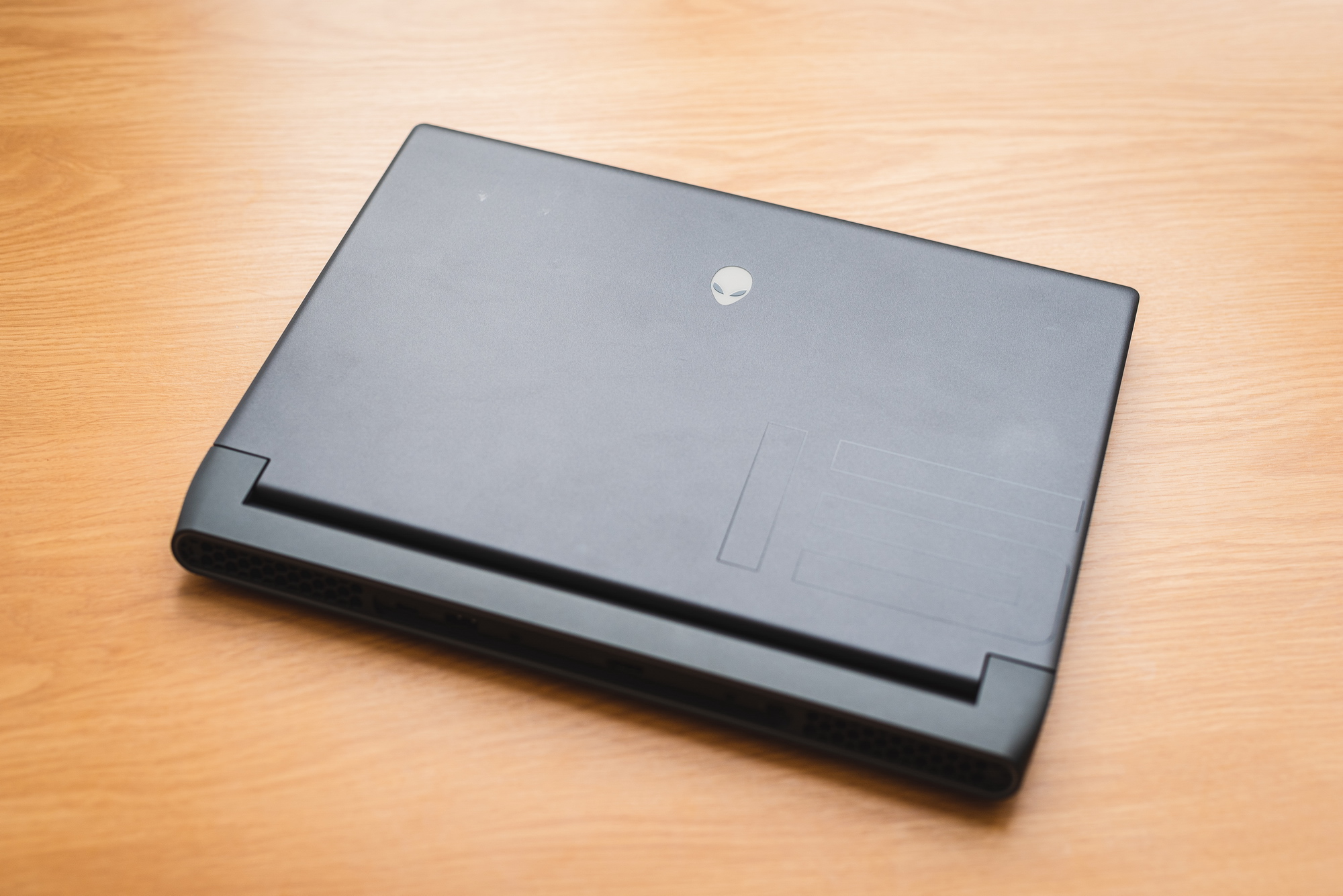 2016年alienwarem15,alienwarem15