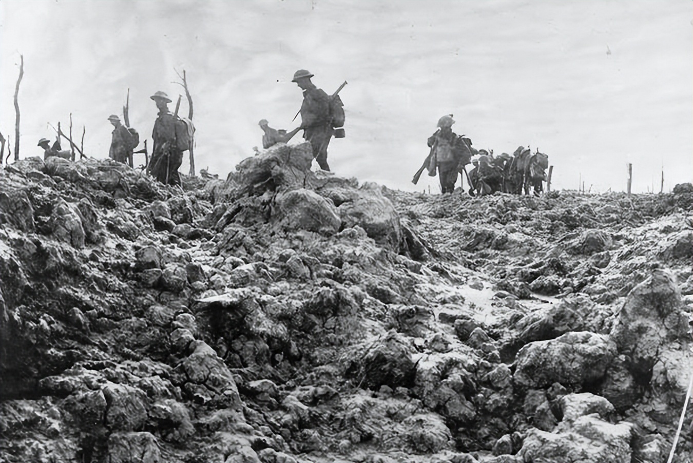 回顾美国最新战争,美国参加一战的历史事件是什么