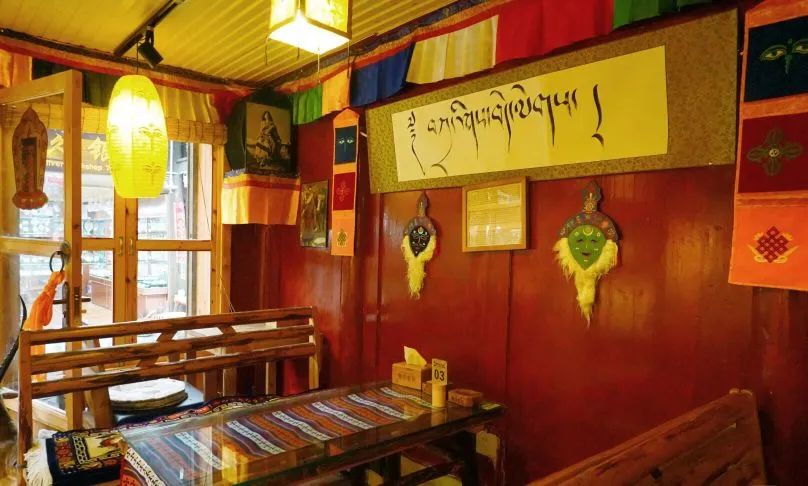 火出圈啦,甘孜文旅局长化身侠客火出圈