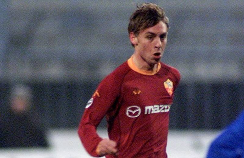 意乙斯帕尔邀请德罗西执教,切尔西新帅首秀