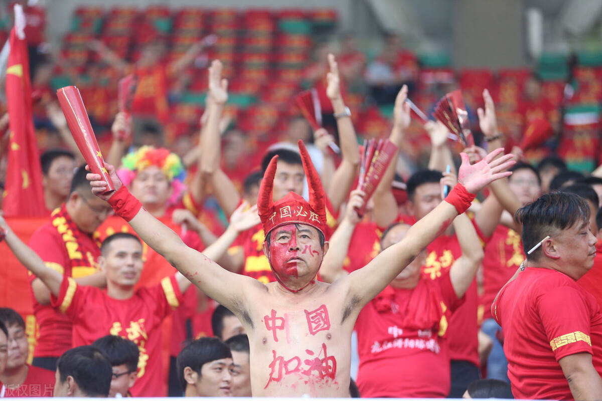 洛国富晒国足训练照,洛国富发文最新消息