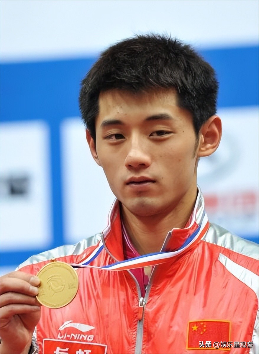 张继科时隔多年再打乒乓,张继科回头看见自己当年巅峰