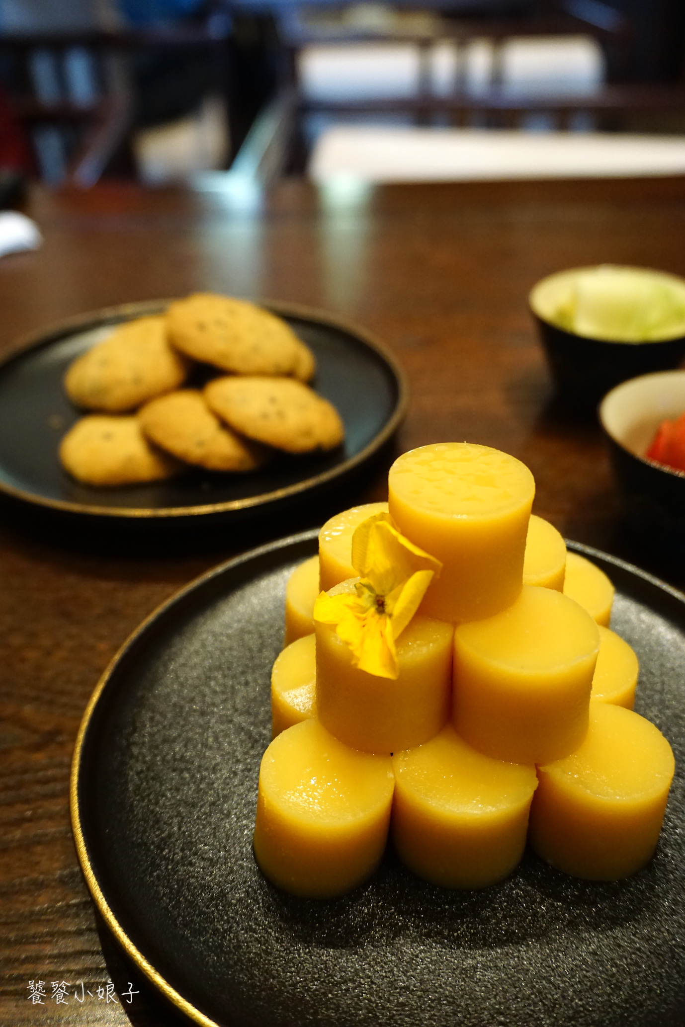 一个包子8毛钱50个包子多少钱,一个包子六块钱