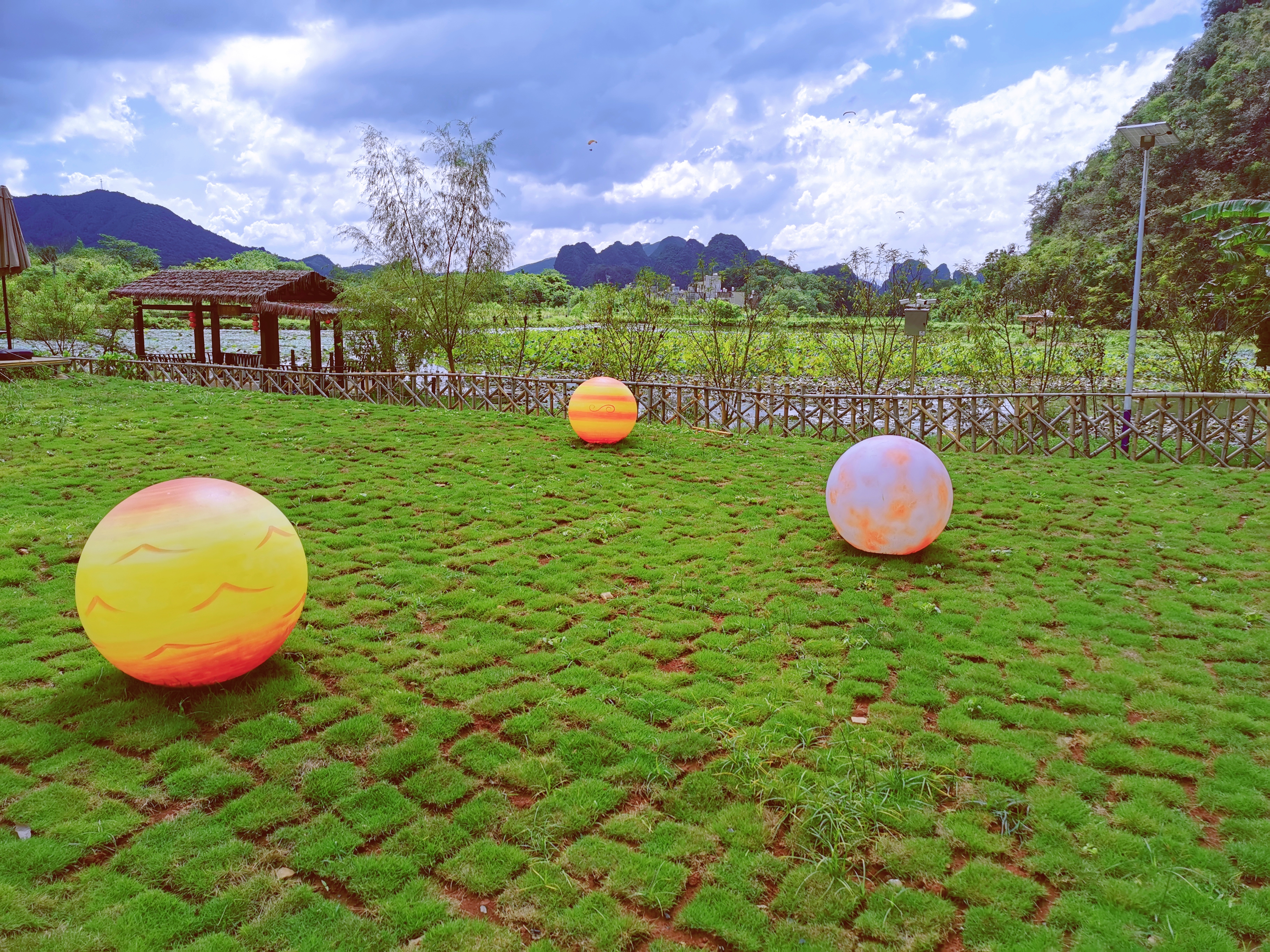 清远英德峰林晓镇精品露营地,清远英德湖畔野奢露营