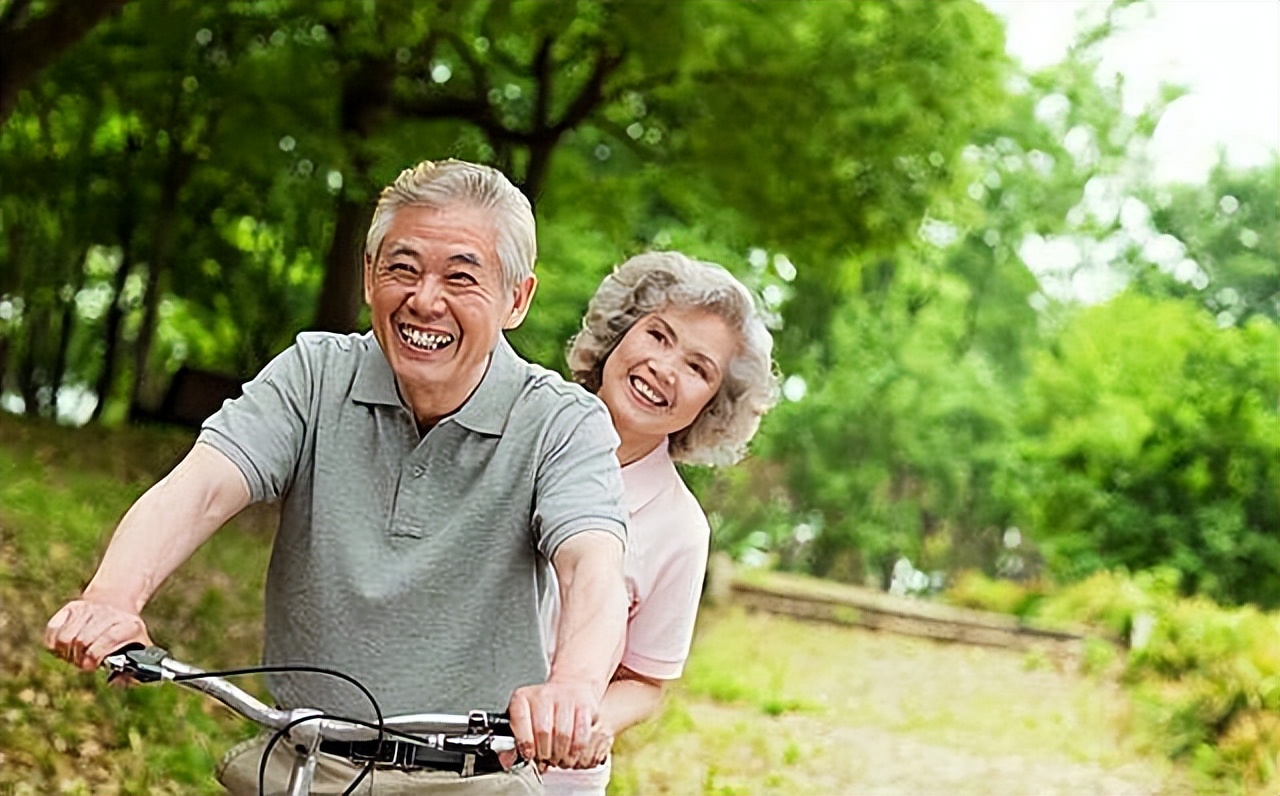 身家亿万的新加坡医美医生，40岁不幸患肺癌去世，临终感言万人转