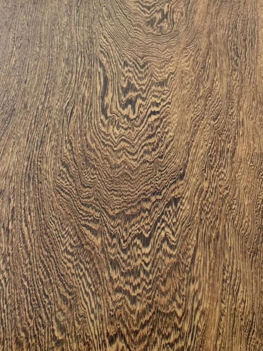 鸡翅木入选红木理由,鸡翅木最廉价的红木