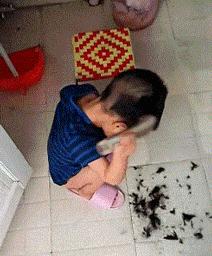 每日一笑：看多了足球比赛就没意思了，来一场不一样的比赛吧