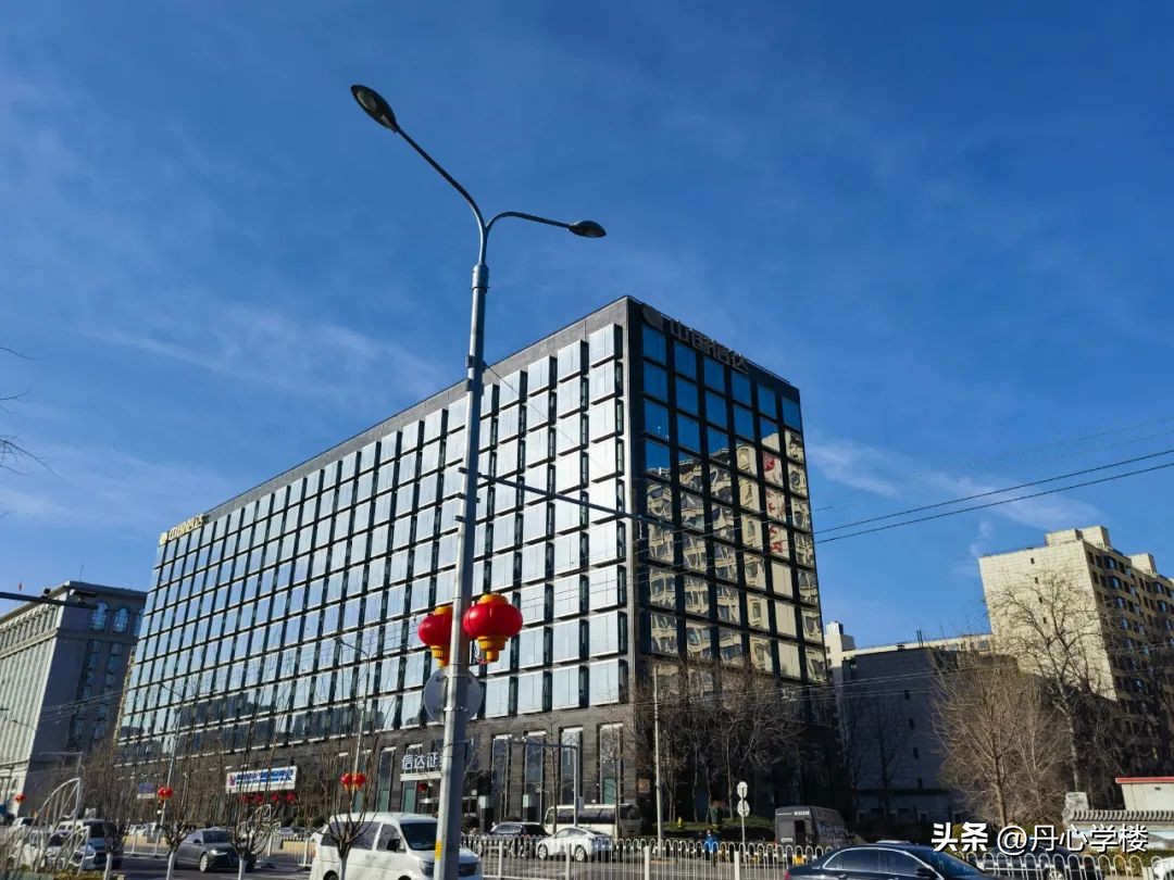 西城顶级牛小一日游：王府校园，政保后院，与国同龄