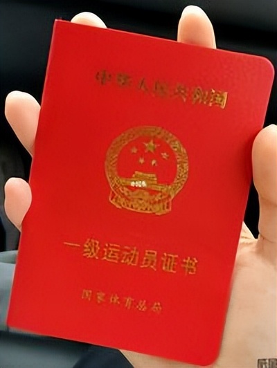 体育考试穿什么nike跑鞋好,体考穿什么跑步鞋比较好