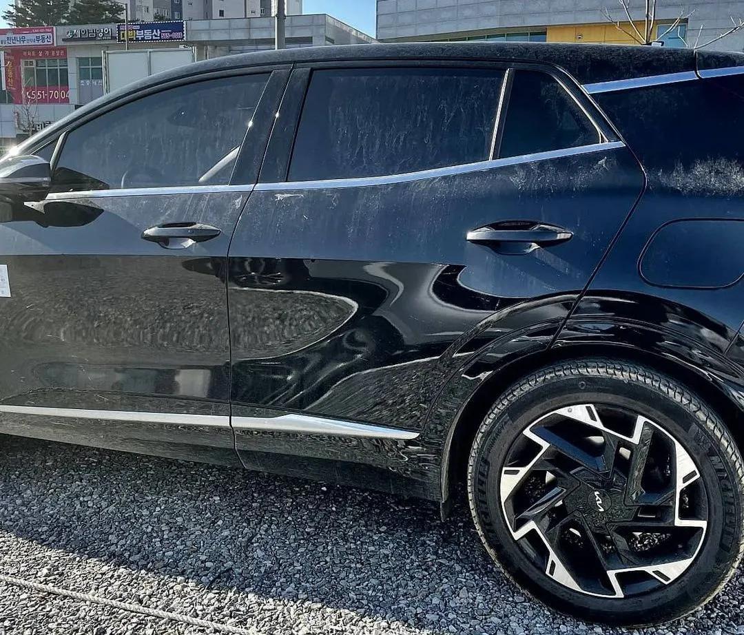 起亚发布全新狮跑sportage19款,10年起亚狮跑2.0手动四驱怎么样