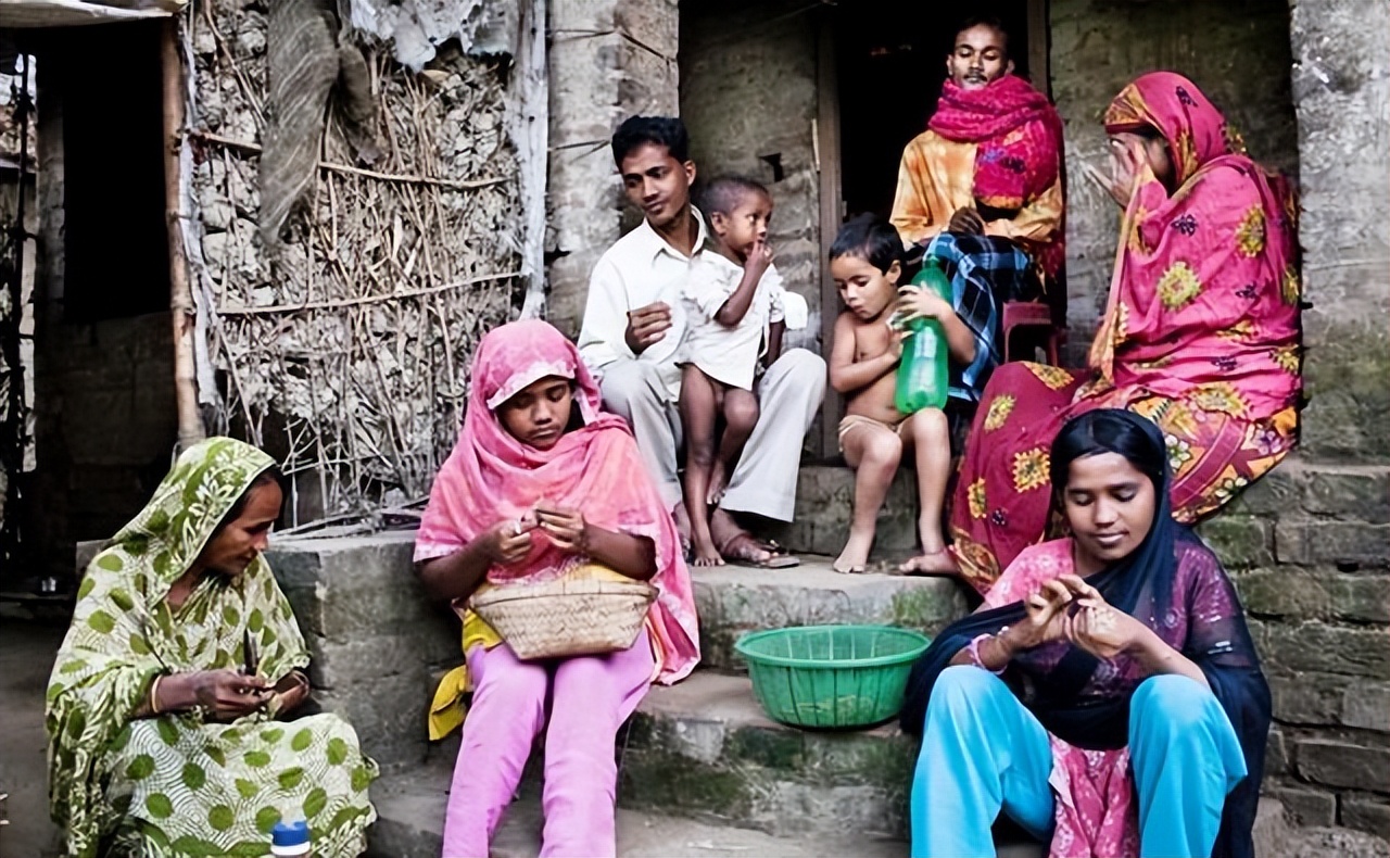 印度人贩卖骨头是为了干嘛,印度毛骨悚然的人骨工厂