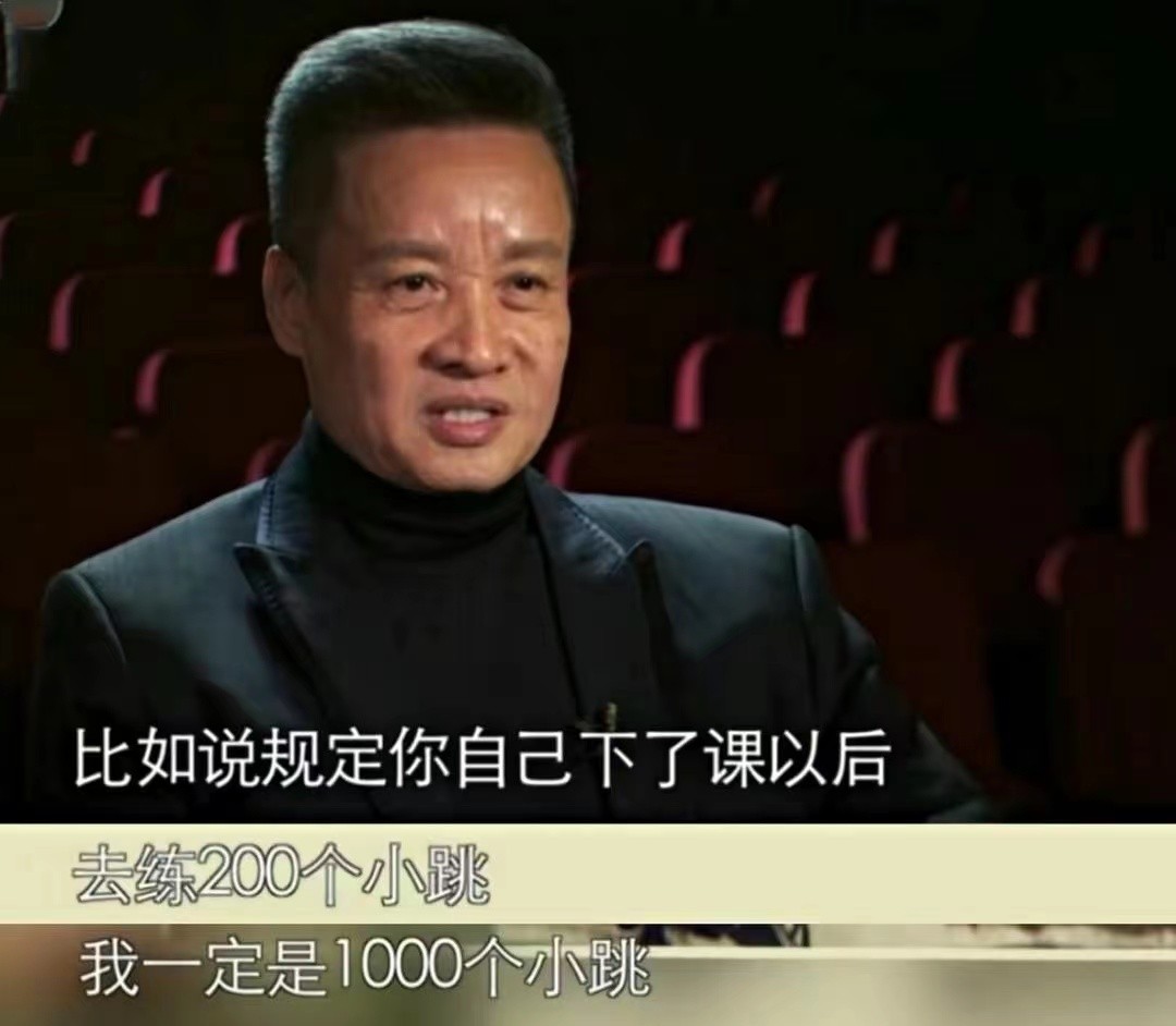 60岁阎维文全家近照呵护患癌妻子,歌唱家阎维文女婿是谁