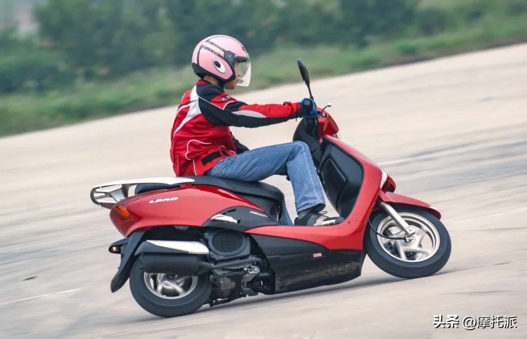 本田lead125新老款区别,本田lead125到底值不值得入手