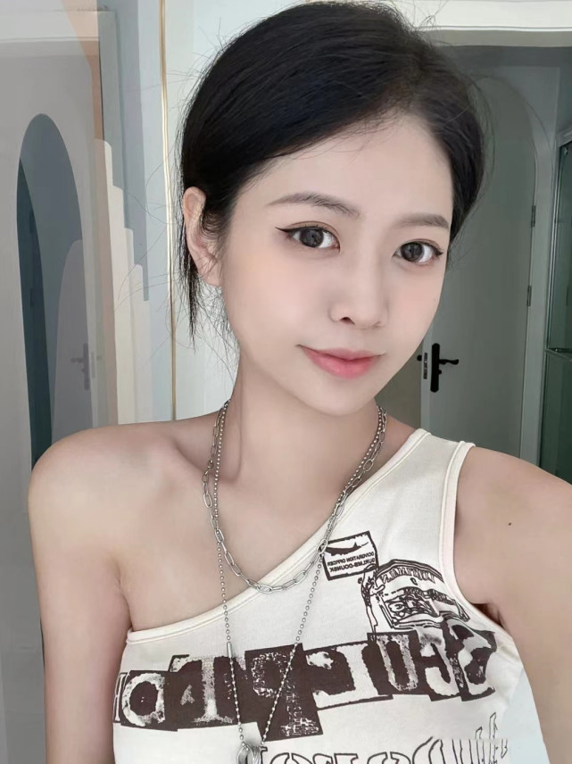 纹眉眉尖掉色厉害,纹眉七天眉毛发蓝怎么办