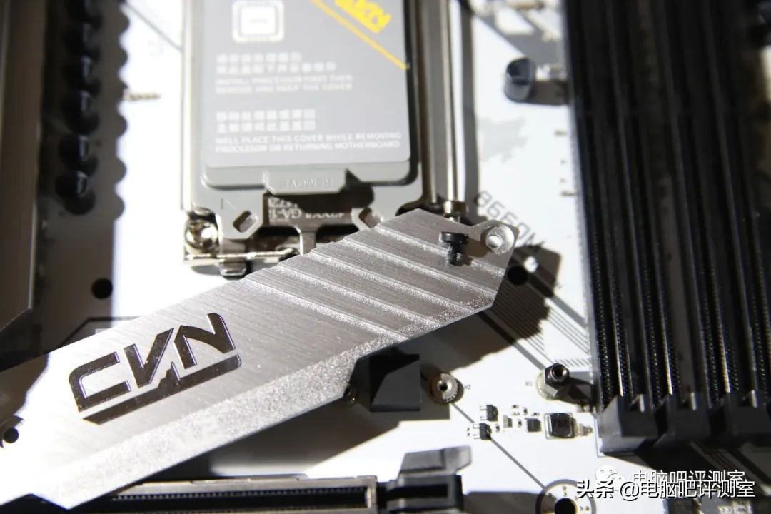 七彩虹b660m-hddeluxev20,七彩虹b660mgamingfrozen评测