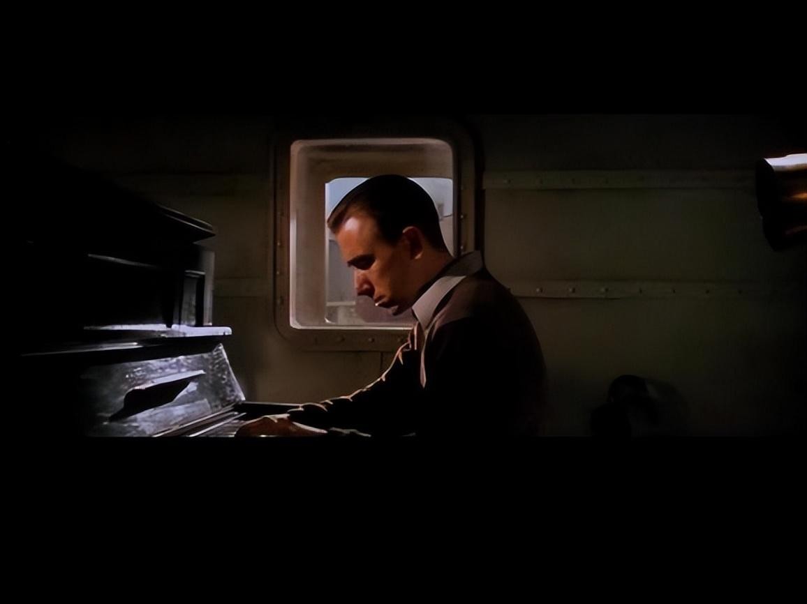 海上钢琴师完整版英文版免费观看,电影海上钢琴师音乐的作用