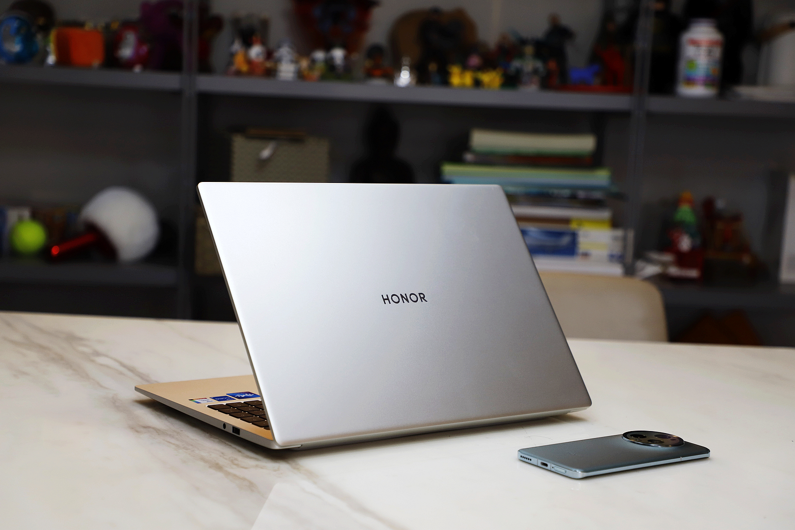 荣耀magicbookx16pro酷睿版屏幕,荣耀笔记本电脑magicbook16pro