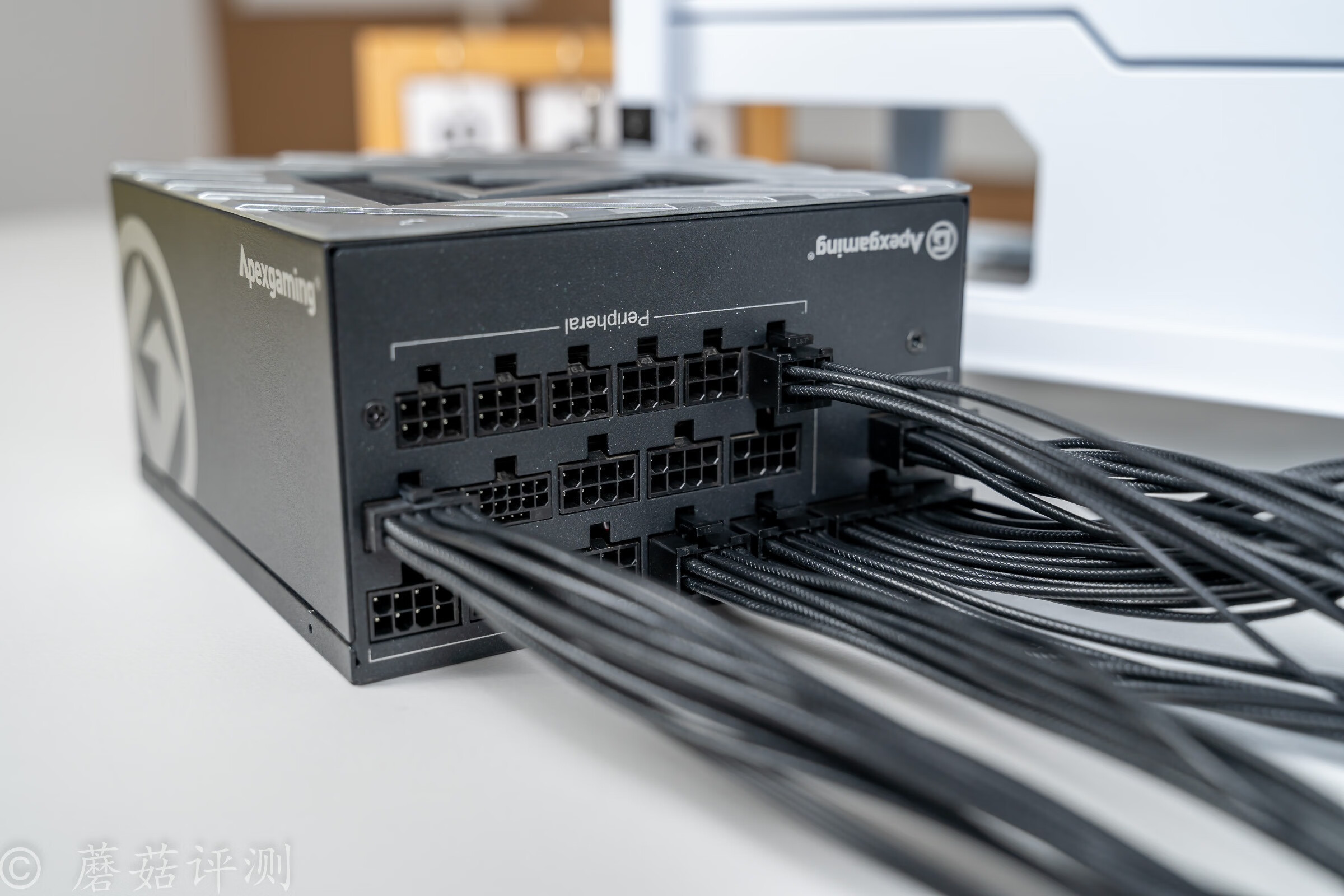 艾湃电竞750w全模组电源安装视频,美商艾湃电竞电源拆解