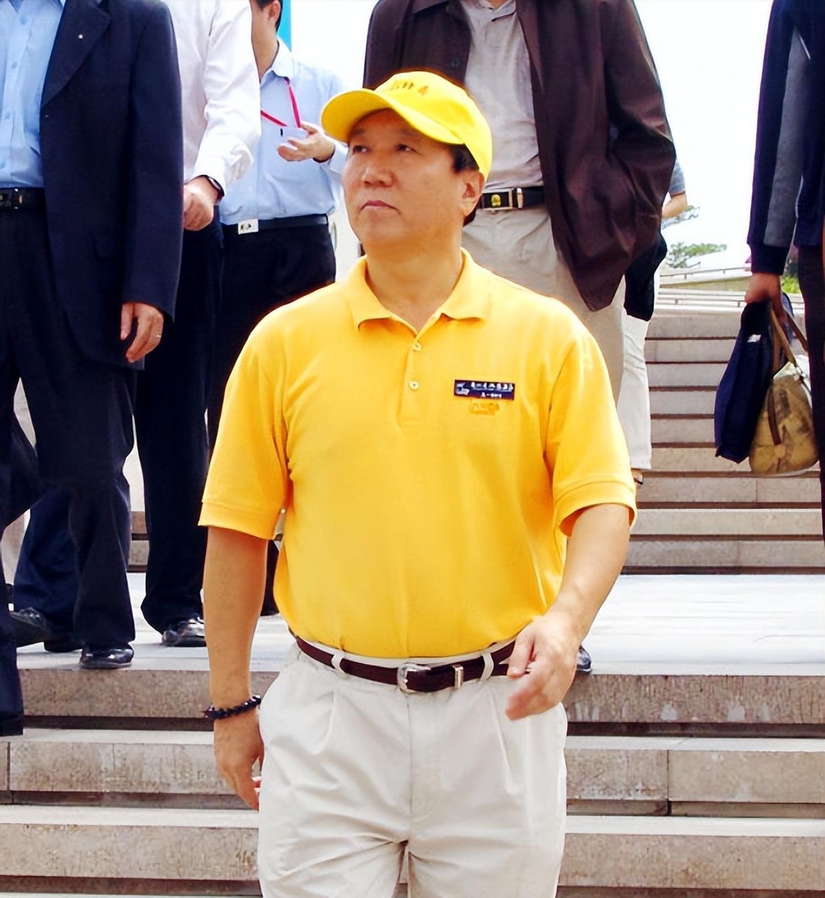 海南耗资8亿建观音像,海南南海观音像高多少米