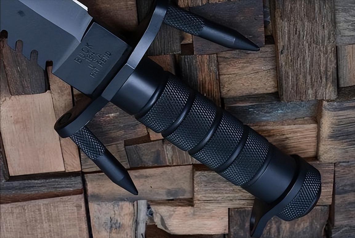 美军特种部队野外求生刀,美国海豹突击队专用刀