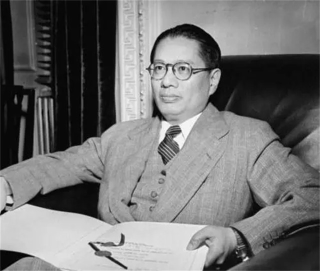 民国四大家族是怎么崛起的,民国时期四大家族的现状