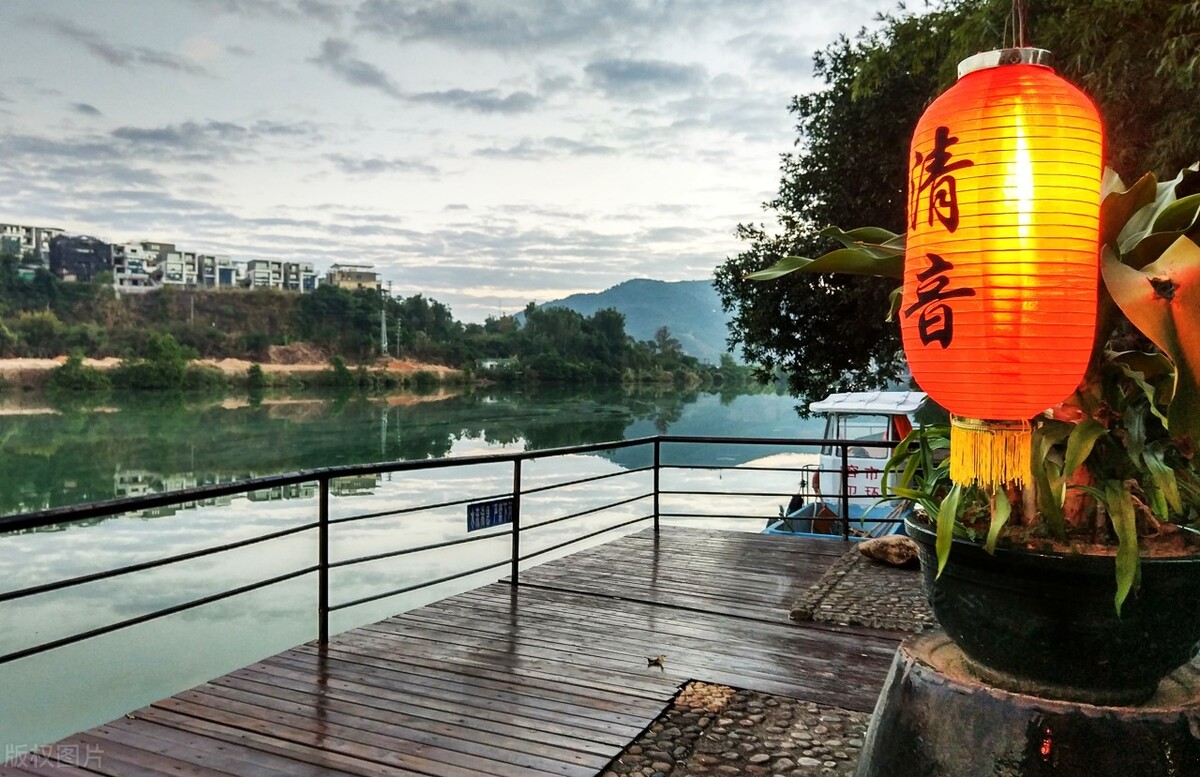 泡纯天然温泉地方推荐,冬天哪里温泉度假村最好